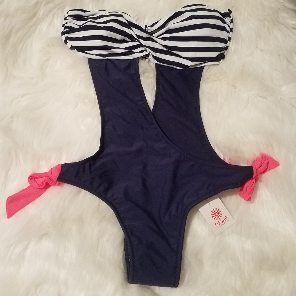 H) Nautical swimsuit